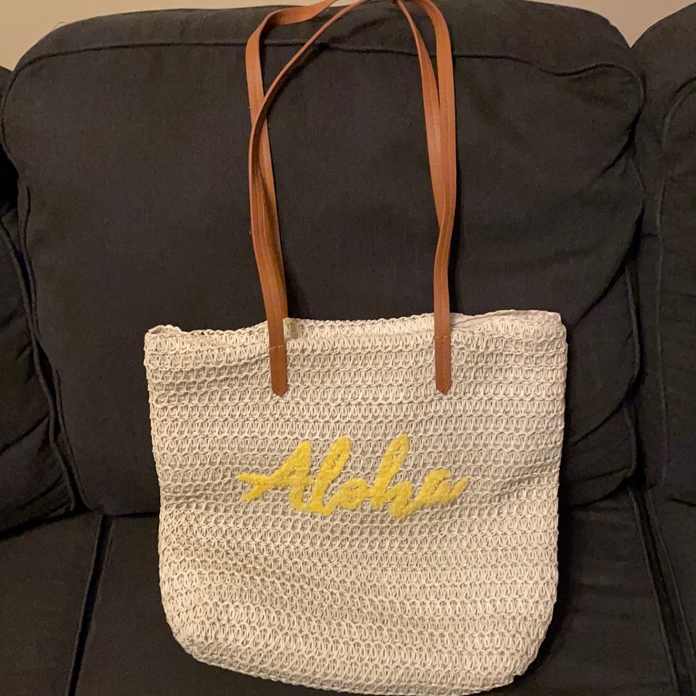Tote bag
